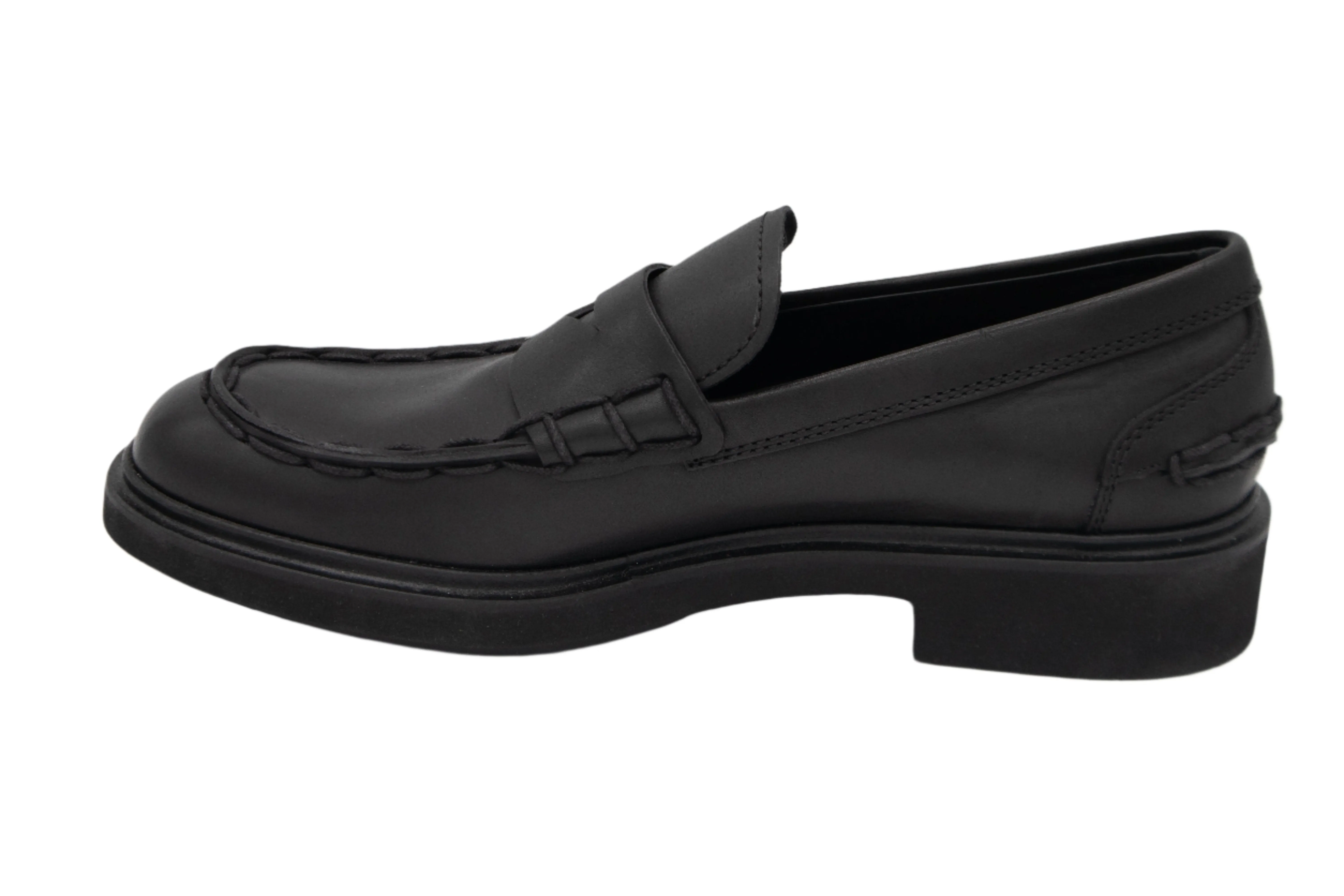 Tods Mens Leather Loafers in Black